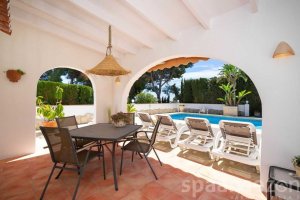 Casa Alicia with covered terrance in the back garden nearby the pool