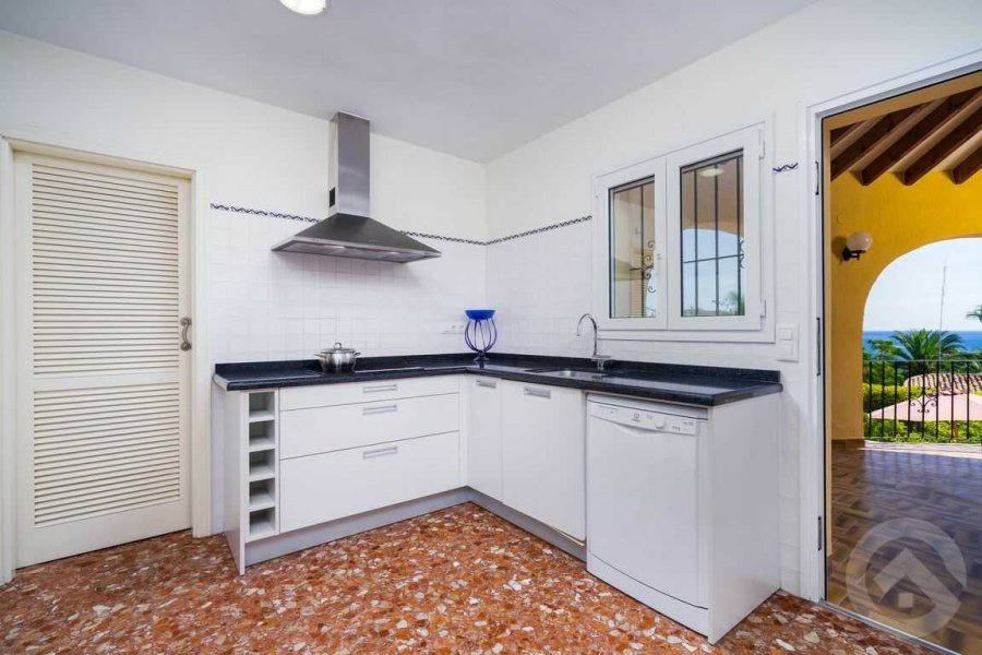 Holiday home Casa Patricia with spacious kitchen in Moraira