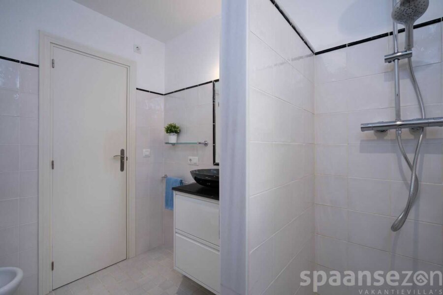 Vacation home Patricia has 3 bathrooms in Moraira