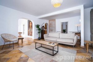 Pool villa in Moraira with spacious living room in Moraira