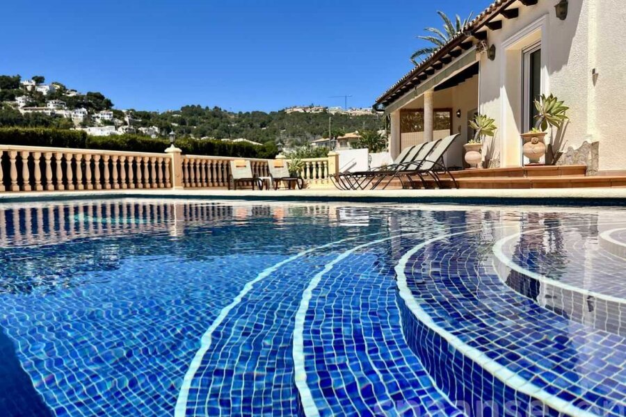 Casa Maia has a private swimming pool of 8 x 4 meters