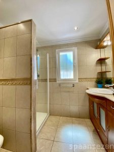 Casa Maia with 3 ensuite bathrooms in Moraira