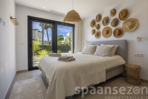 Holiday villa with 4 bedrooms in Moraira