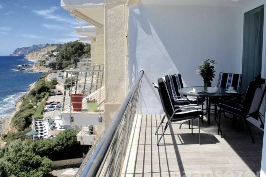 Apartment Delfin in Moraira with a large terrace and panoramic sea view