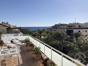 Penthouse Moraira with rooftop terrace and sea view