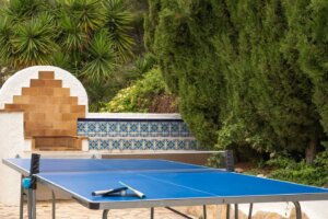Holiday villa Naranja in Moraira has a pingpong table in the garden