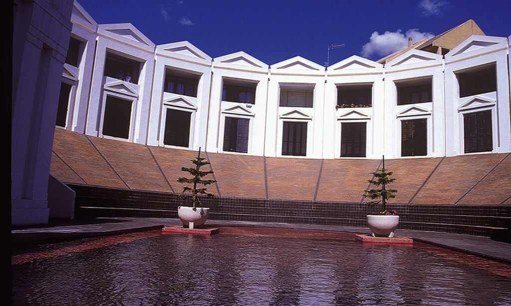 Het amfitheater van Ricardo Bofill in Calpe