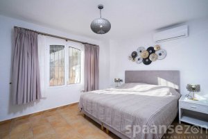 Villa Bahia del Portet in Moraira with 4 bedrooms.