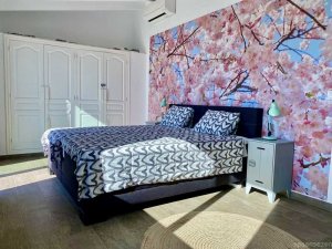 Luxury holiday villa in Moraira with 4 bedrooms. All air-conditioned.