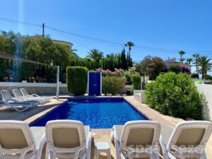 Luxury holiday villa in Moraira with private swimming pool of 8 x4 meters.