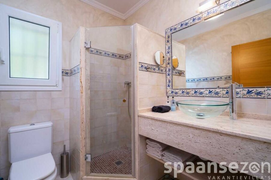 Villa Zara in Moraira has 3 bathrooms