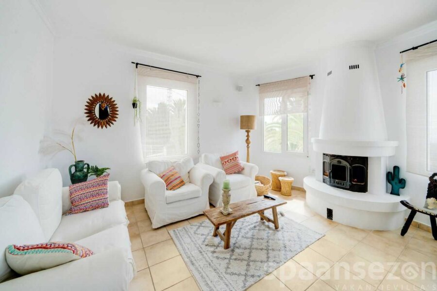 Villa Paraiso in Moraira has a cozy living room